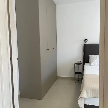 Apartament Ivano *